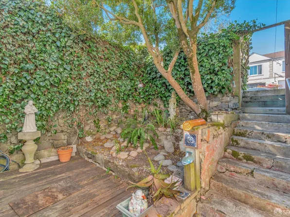 747 Peru Ave, San Francisco, CA 94112