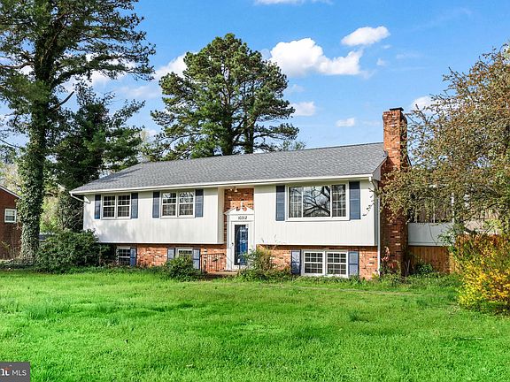 2nd image of 10312 Ni River Dr