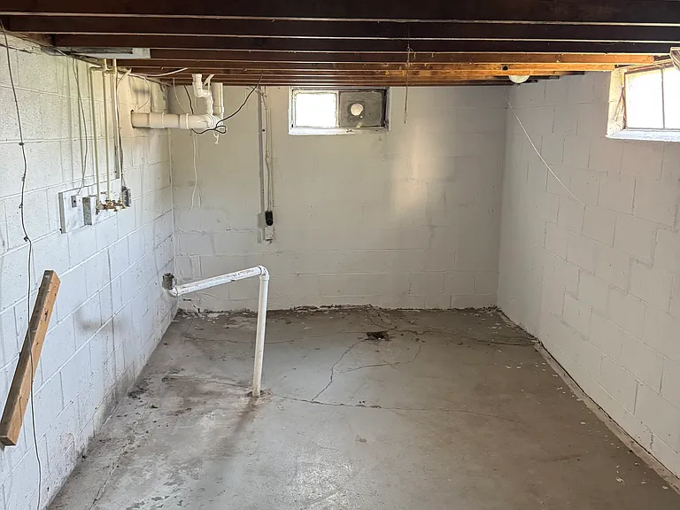 520 W Wheeling St — Photo 24