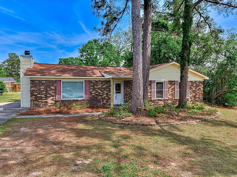4116 Melrose Dr — Photo 2