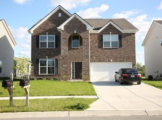 1125 Barberry Dr, Greenwood, IN 46143