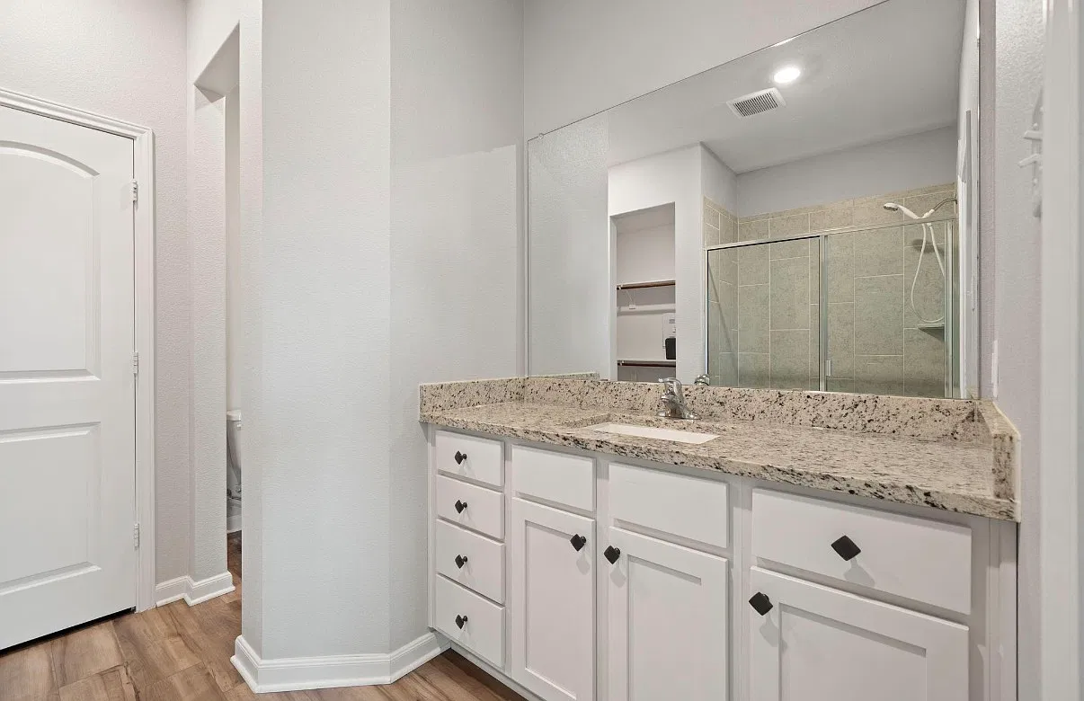3 bed, 1647 sqft, $1,900 — Photo 4
