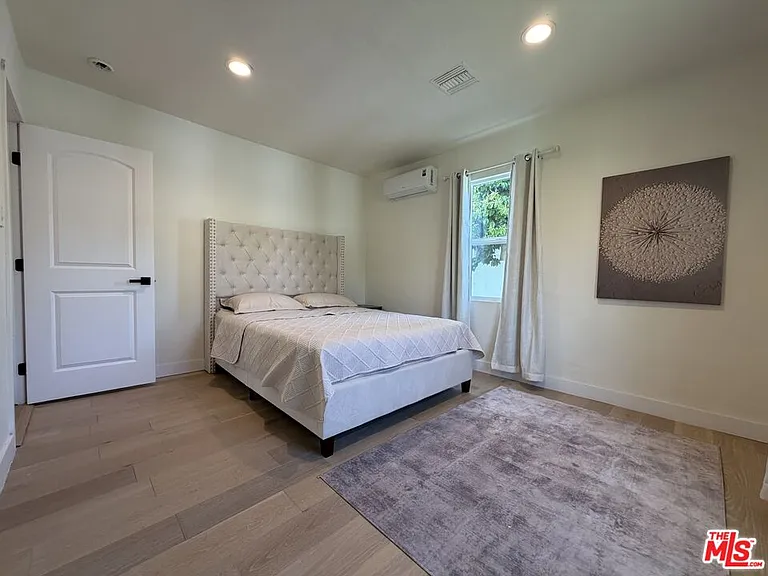 11836 Laurelwood Dr — Photo 32