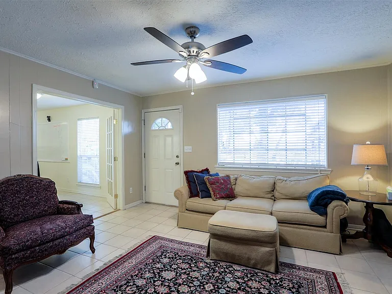 12810 McSwain Rd — Photo 12