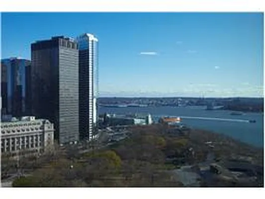 Rented by Douglas Elliman | media 4