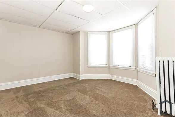 3 bed, 992 sqft, $1,275 — Photo 4