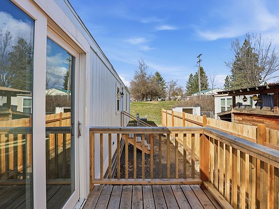 4th image of 11705 N Wilson St