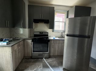 148 Woodlawn Ave #1, Jersey City, NJ 07305