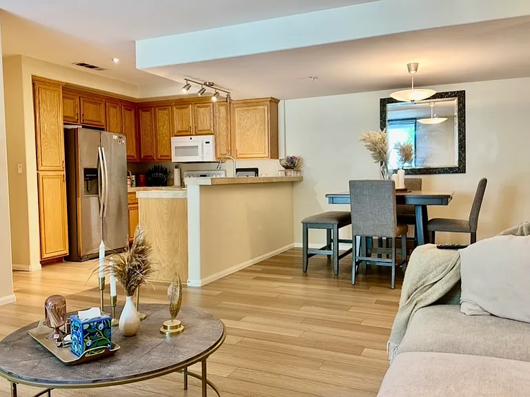 235 Market St #102 — Photo 3