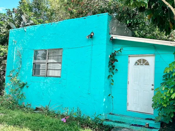 720 Texas Court C Court, Fort Pierce, FL 34950