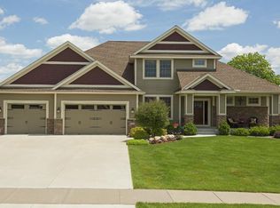 7484 Olive Ln N, Maple Grove, MN 55311