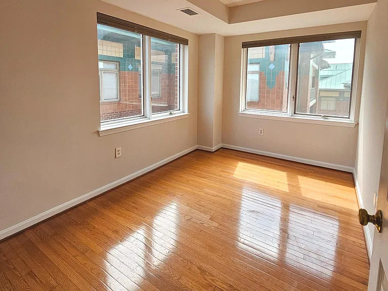 505 E Braddock Rd #608 — Photo 28