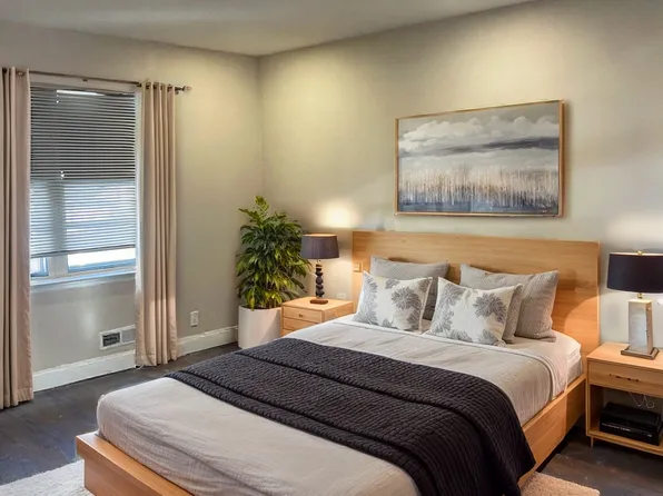 225 Mayfair Drive North image 7 of 7