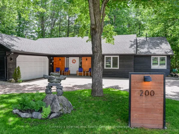 200 Tiffany Trl, Gravenhurst, ON P1P 1A6