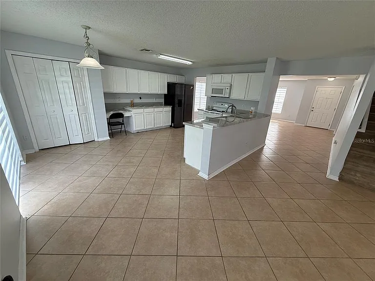 707 Battery Pointe Dr — Photo 5