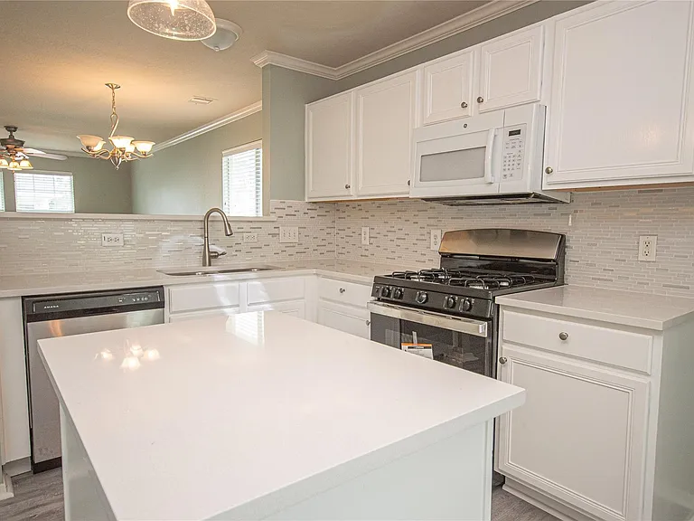 21030 Aldens Oak — Photo 8