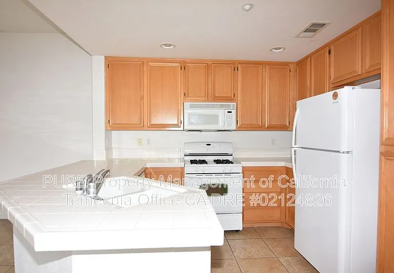 41693 Wild Iris Ave #2 — Photo 5