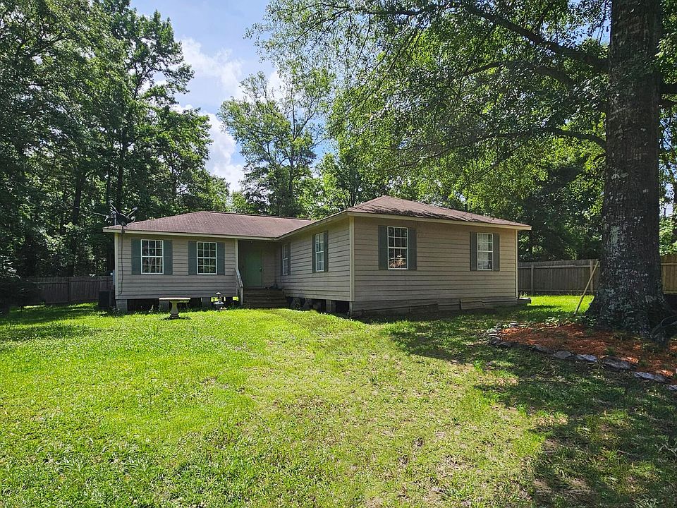 1st image of 1052 Seminary Sumrall Rd