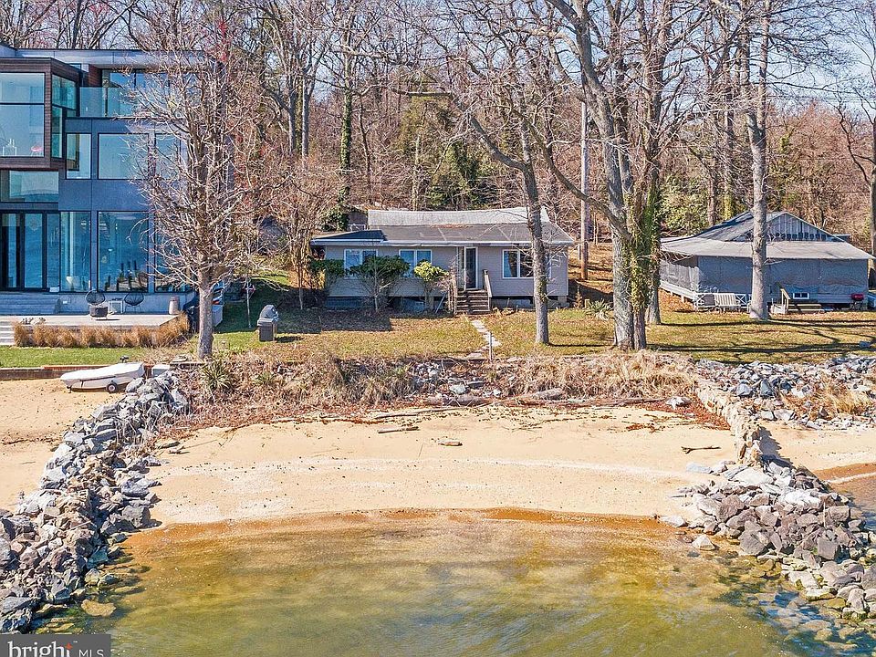 1st image of 7039 Bay Front Dr