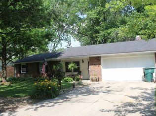 2300 N Old Towne Ln, Muncie, IN