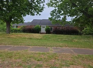 612 College St, Monticello, GA 31064