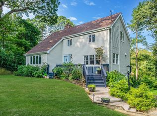 40 Linda Ln E, Riverhead, NY 11901