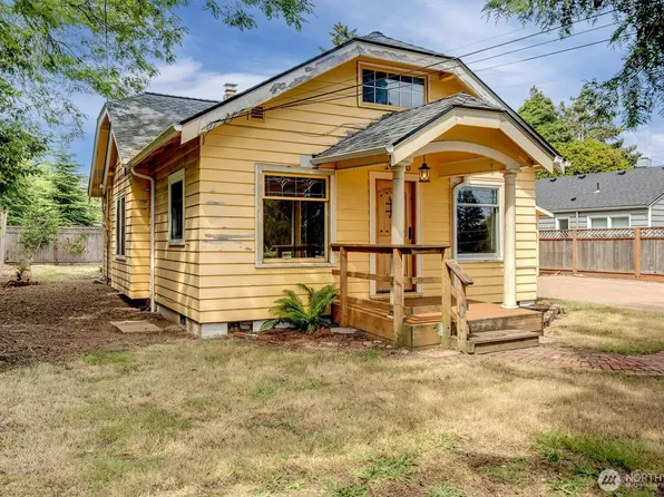 1918 N 115th Street, Seattle, WA 98133