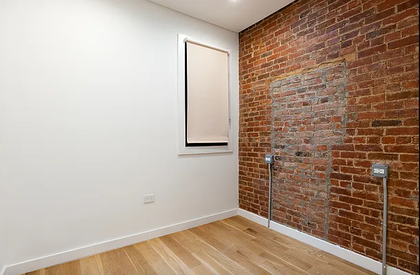 Rented by REAL New York | media 24