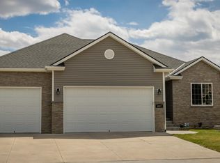 9407 Northern Sky Rd, Lincoln, NE 68505