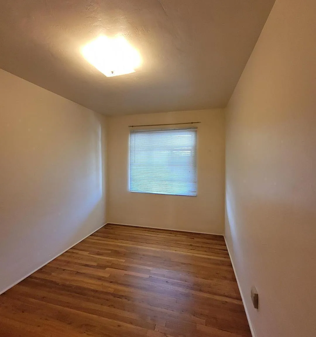 1 bed, 1.0 bath, 550 sqft, $1,000 — Photo 4