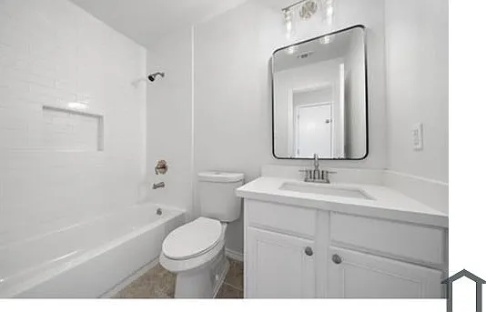 8011 Archcrest Ct — Photo 24
