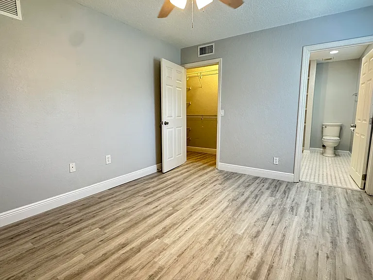 1329 NW 3rd Ave — Photo 14
