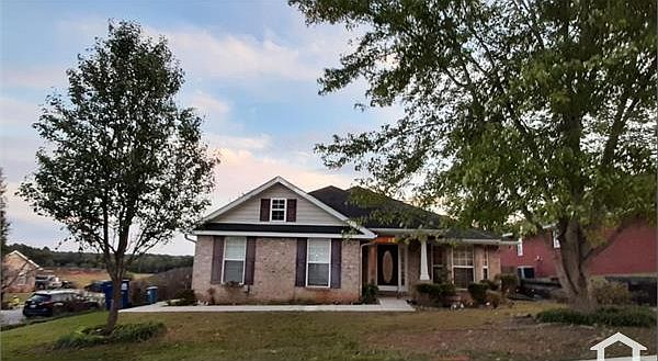 1st image of 160 Alderwood Dr