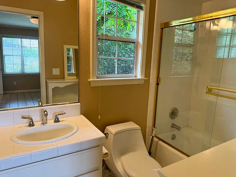 14971 Quito Rd #B — Photo 10