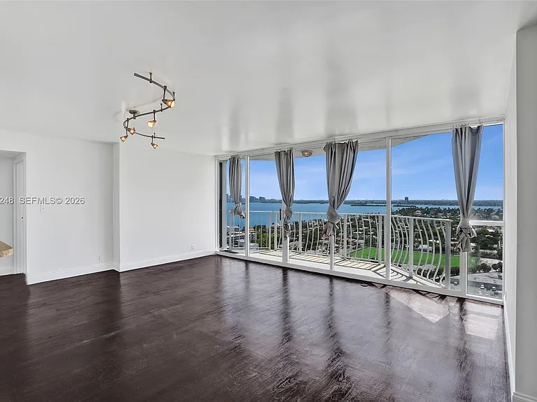7601 E Treasure Dr #2205 — Photo 7
