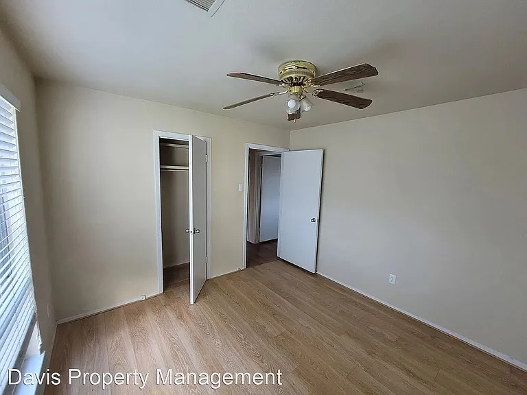 7016 Briarmeadow Dr — Photo 13
