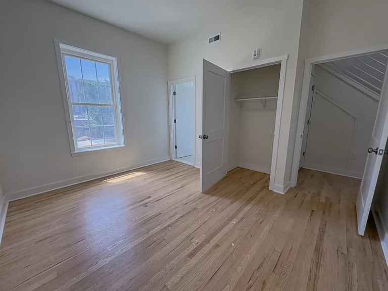 2013 Green St #3F — Photo 24