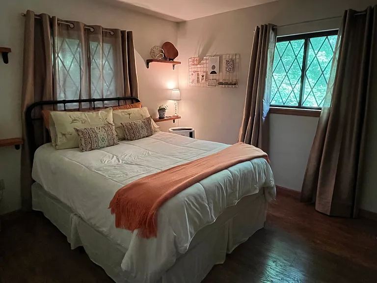 Main Level - Bedroom 1 En Suite