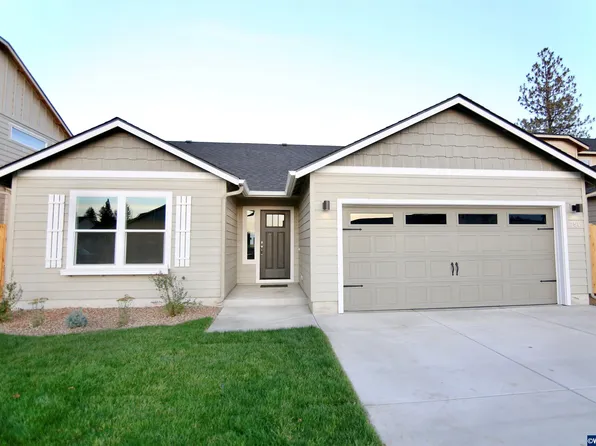 1543 Jefferson St, Independence, OR 97351
