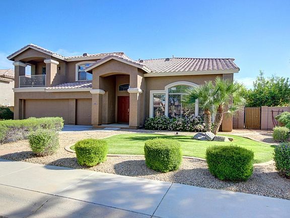 2nd image of 1351 E San Carlos Way