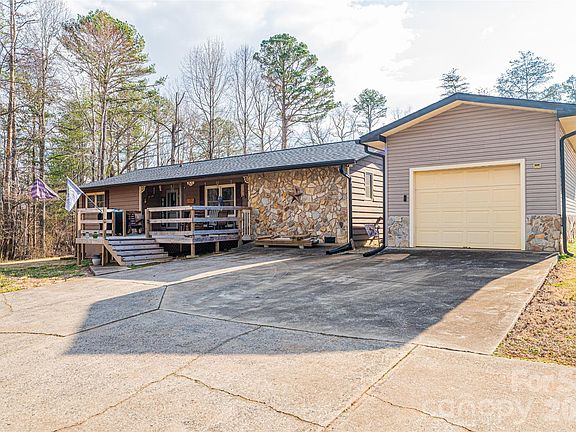 2nd image of 1689 Rock Rd