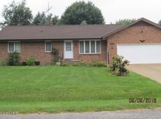 4790 Woodland Dr, Saint Joseph, MI 49085