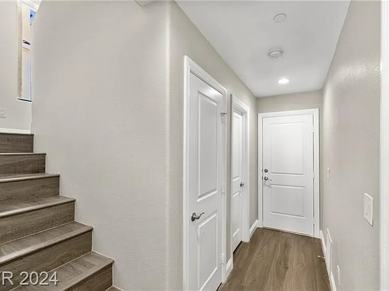 8937 Jennifer Anne Ave — Photo 24