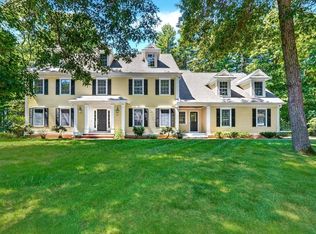 26 Sweeney Ridge Rd, Bedford, MA 01730