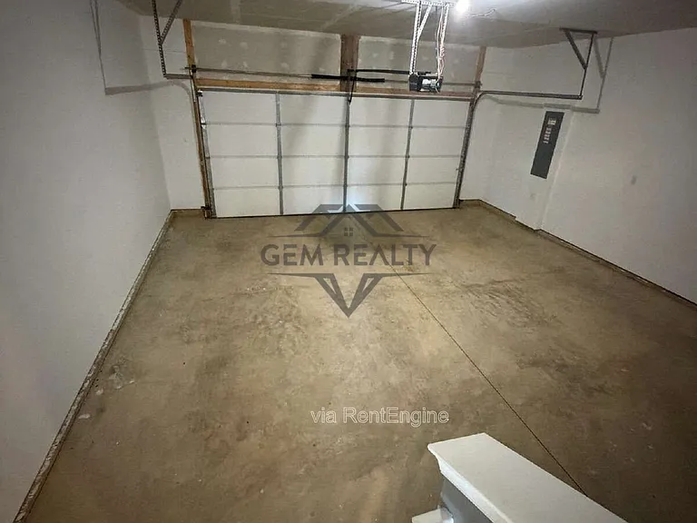 6619 Sacagawea St — Photo 48