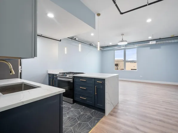 9909 W Roosevelt Rd, Westchester, IL