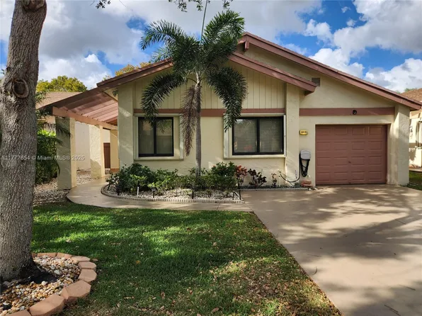4481 Cordia Cir, Coconut Creek, FL 33066