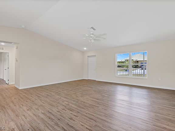 4th image of 4524 Springview Cir