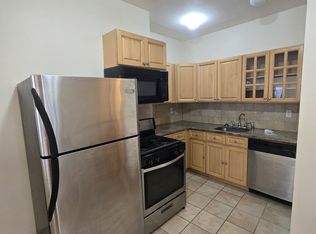 233 Barrow St #1R, Jersey City, NJ 07302