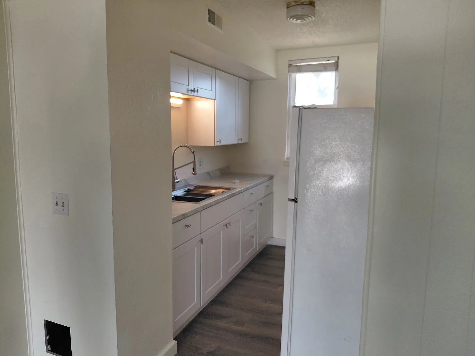 2 bed, 863 sqft, $1,500 — Photo 2